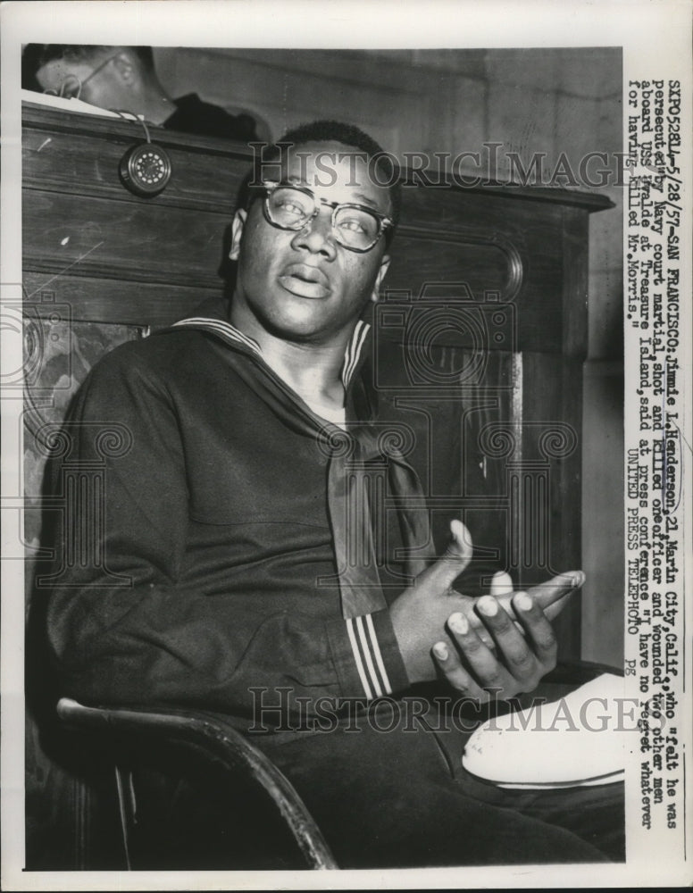Load image into Gallery viewer, 1957 Press Photo Henderson speaks on shooting and killing Officer Morris
