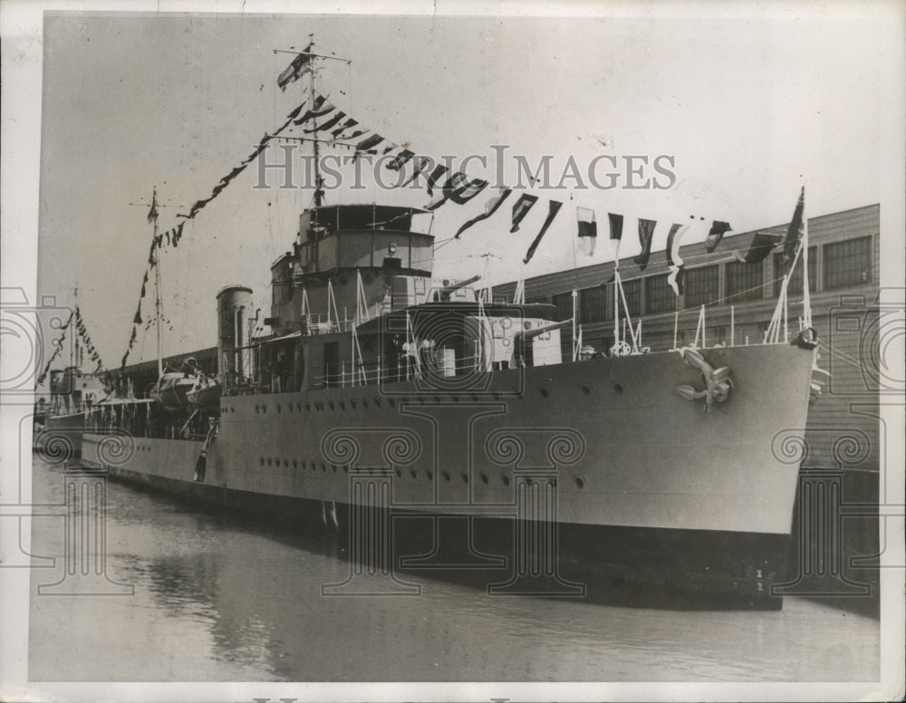 1935 Press Photo Canadian Light Cruisers Visit San Francisco California- Historic Images