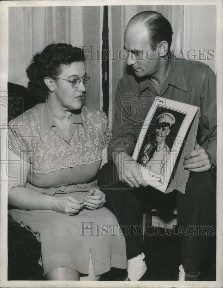 1950 Press Photo Parents of Frederick Walsh, First U.S. Casualty in Korean War