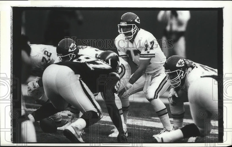 Load image into Gallery viewer, Press Photo Chiefs Steve DeBerg - nef63488
