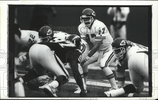 Press Photo Chiefs Steve DeBerg - nef63488