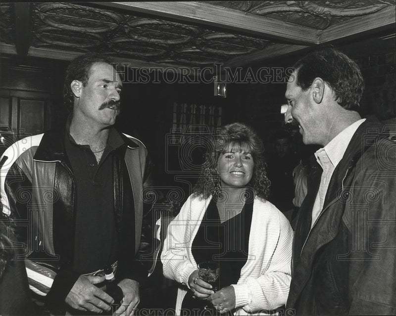Load image into Gallery viewer, Press Photo Unknown Couple - nef63526
