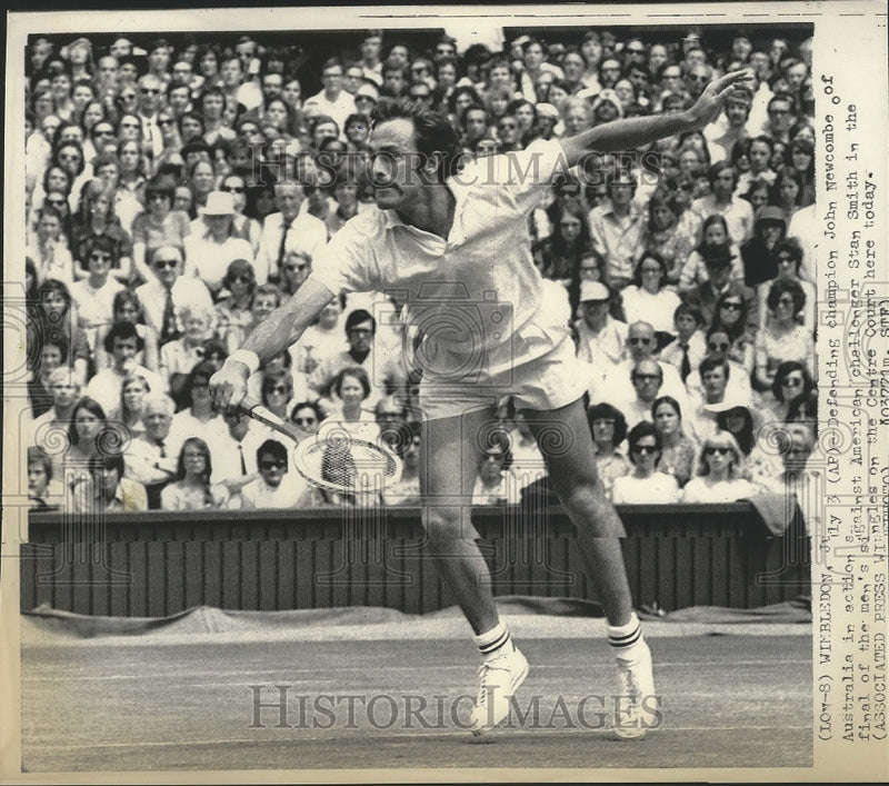 Load image into Gallery viewer, 1971 Press Photo John Newcombe in action against Stan Smith - nef63626

