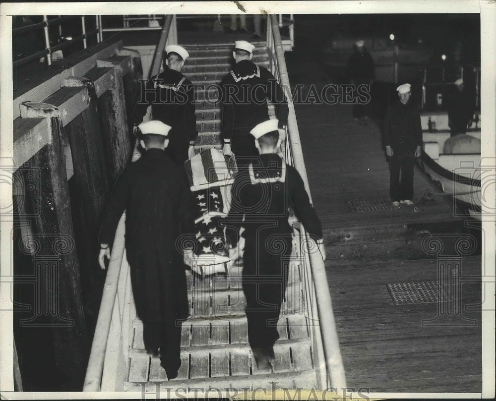 1937 Press Photo Sailors bearing flag draped stretcher - nef63632