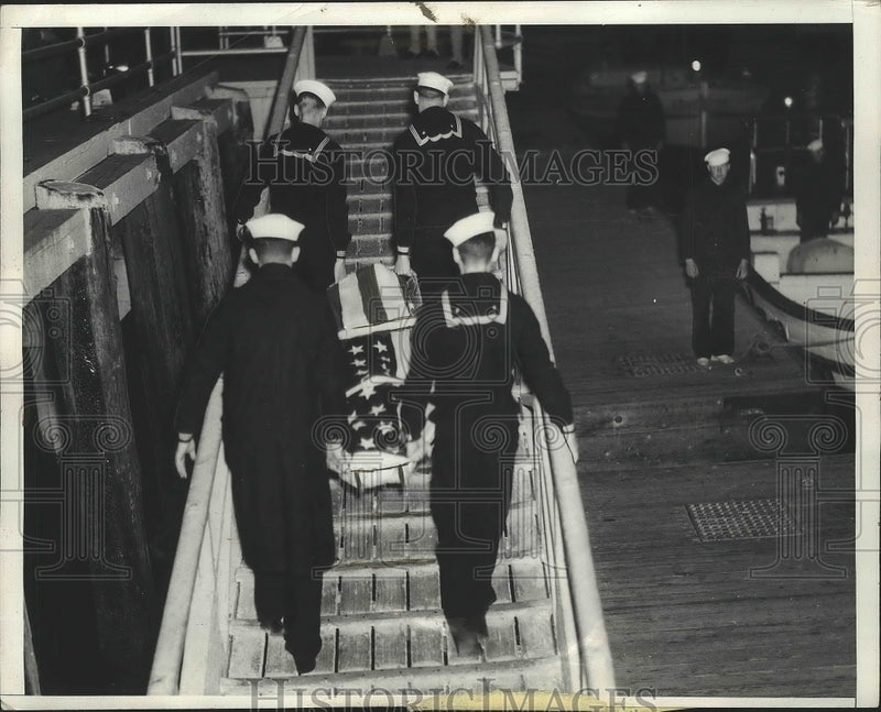 Load image into Gallery viewer, 1937 Press Photo Sailors bearing flag draped stretcher - nef63632
