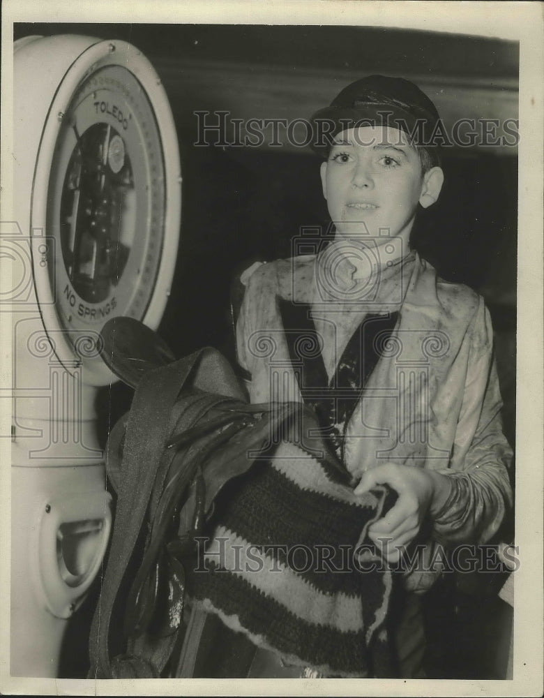 1938 Press Photo M.Berger Jockey - nef63964