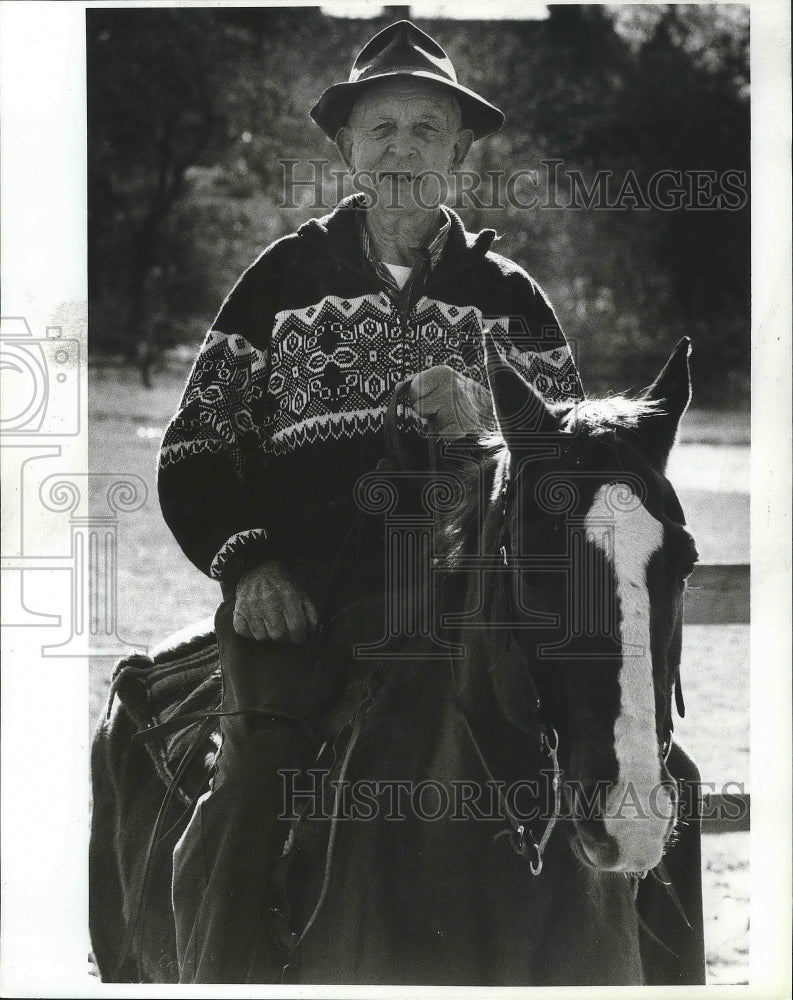 1995 Press Photo Charlie Lane, Rockport Horse Trader - nef63966