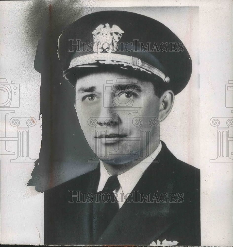 1953 Press Photo Commander Eugene Parks Wilkinson, U.S. Navy - nef64135