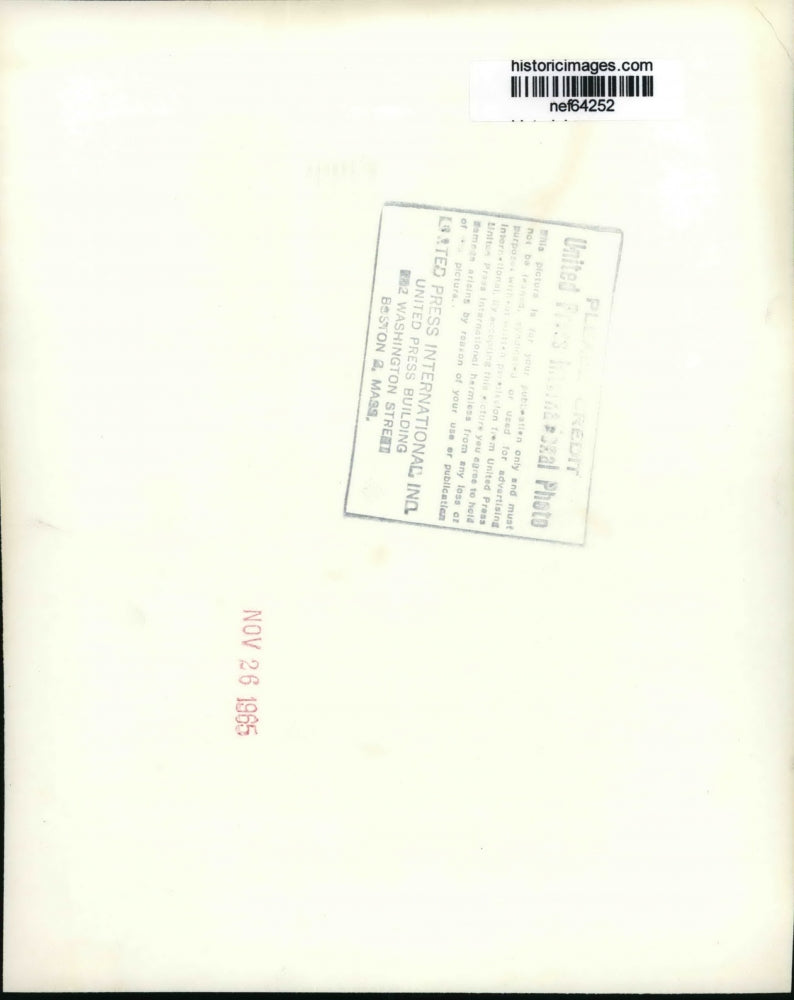 1965 Press Photo Baseball Player Earl Battey Leaving Court, St. Paul, Minnesota