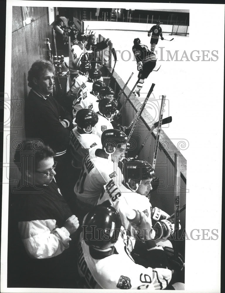 1994 Press Photo Boston Bruins Hockey Camp- Historic Images