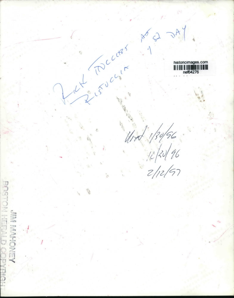 1996 Press Photo Boston Bruins Hockey Player Rick Tocchet - nef64276