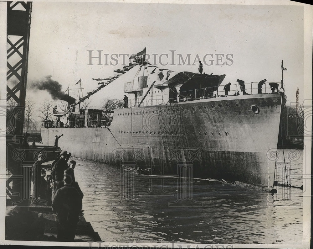 1937 Press Photo New Destroyer Launched at Glascow Scotland- Historic Images