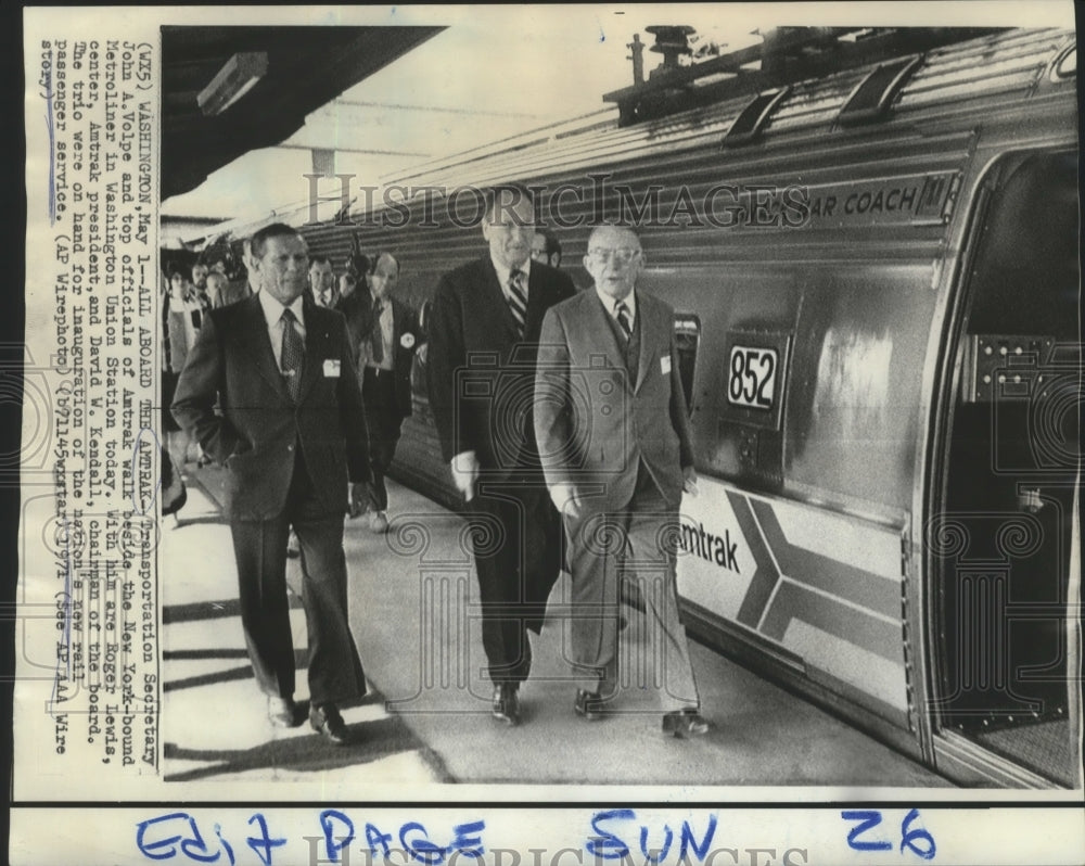 1971 Press Photo John Volpe, Roger Lewis, and David Kendall at Washington Union- Historic Images