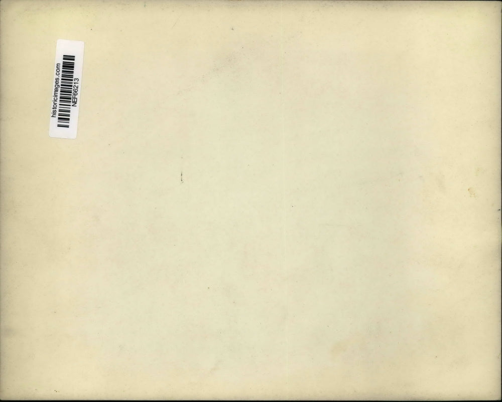 Press Photo Unknown Group of People Celebrating - nef66213