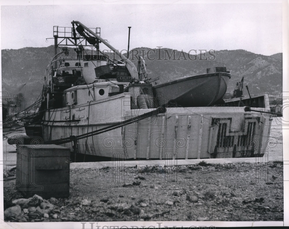 1951 Press Photo French Oceanographic Ship Prepared to Head for Open Sea Voyage- Historic Images