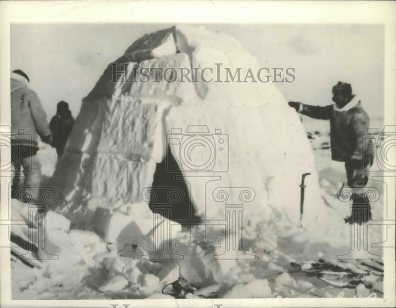 Load image into Gallery viewer, 1936 Press Photo Shelter as good as this Eskimo Snow Hut or Igloo - nef66851
