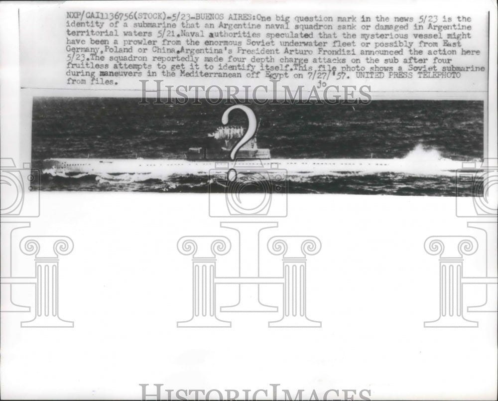 1957 Press Photo Shows Soviet Submarine During Maneuvers in the Mediterranean
