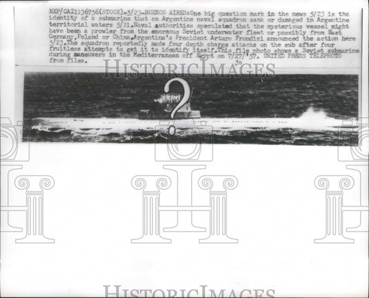 1957 Press Photo Shows Soviet Submarine During Maneuvers in the Mediterranean
