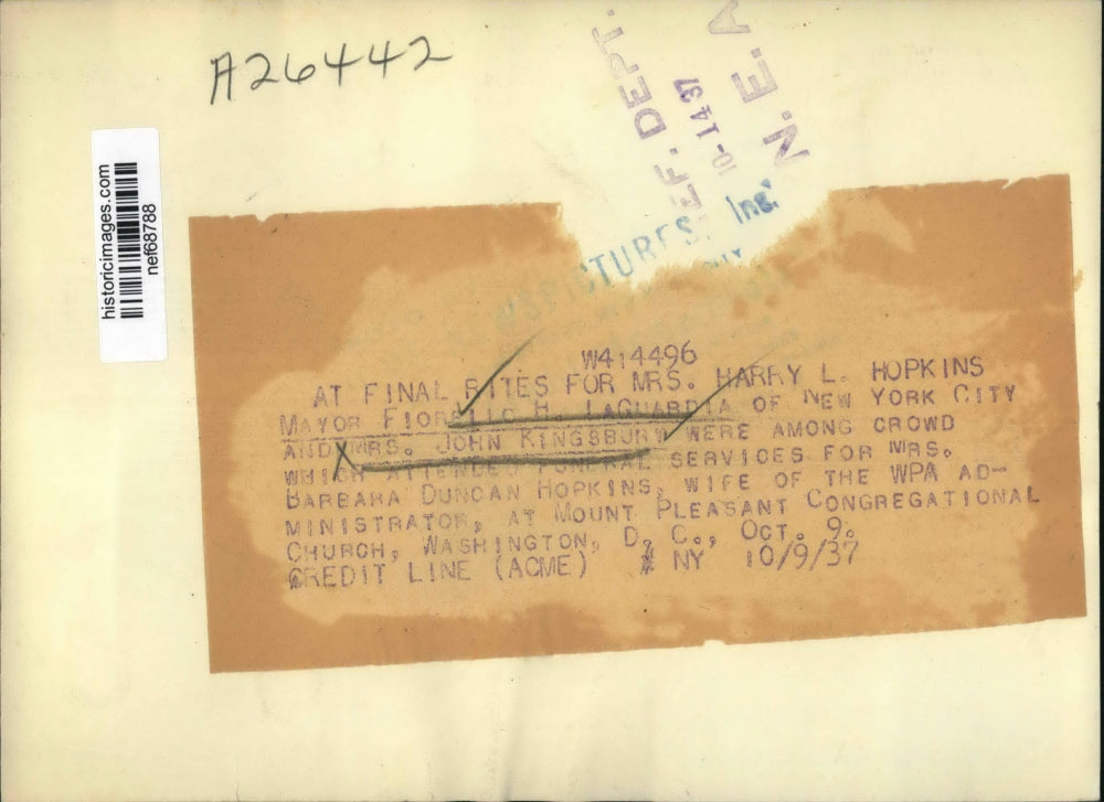 1937 Press Photo Mayor Fiorello H.LaGuardia of N.Y and Mrs. John Kingsburn