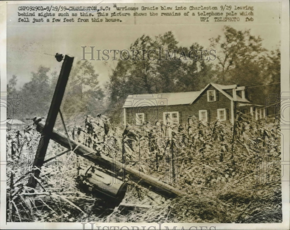 1959 Press Photo Hurricane Gracie blew into Charleston South Carolina