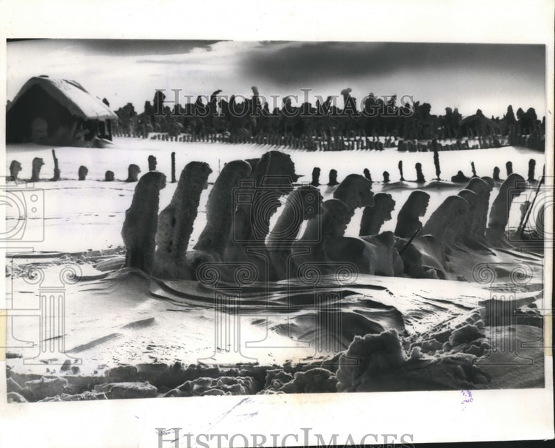 Load image into Gallery viewer, 1971 Press Photo "Troll Train" Snow Bound In Norwegian Mountains, Lillehammer
