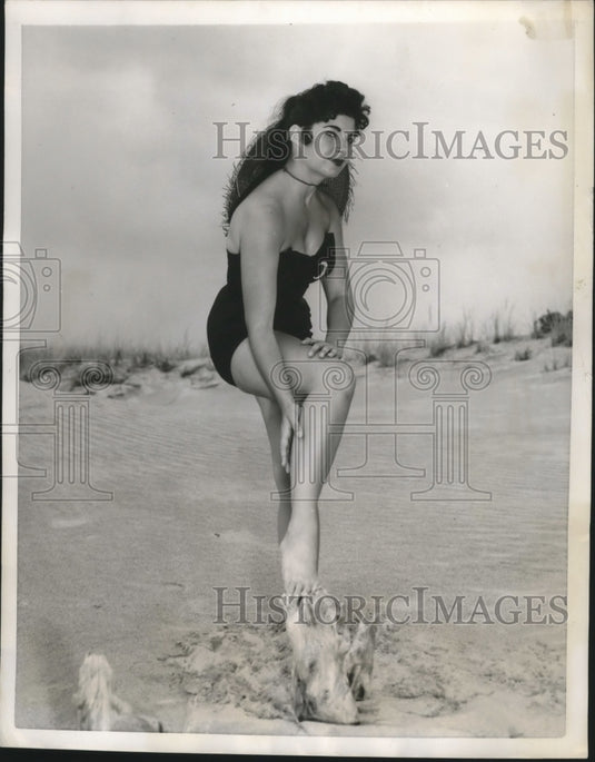 1956 Press Photo Toni Emerson, Miss Hampton Beach, Contest New Hampshire Resort