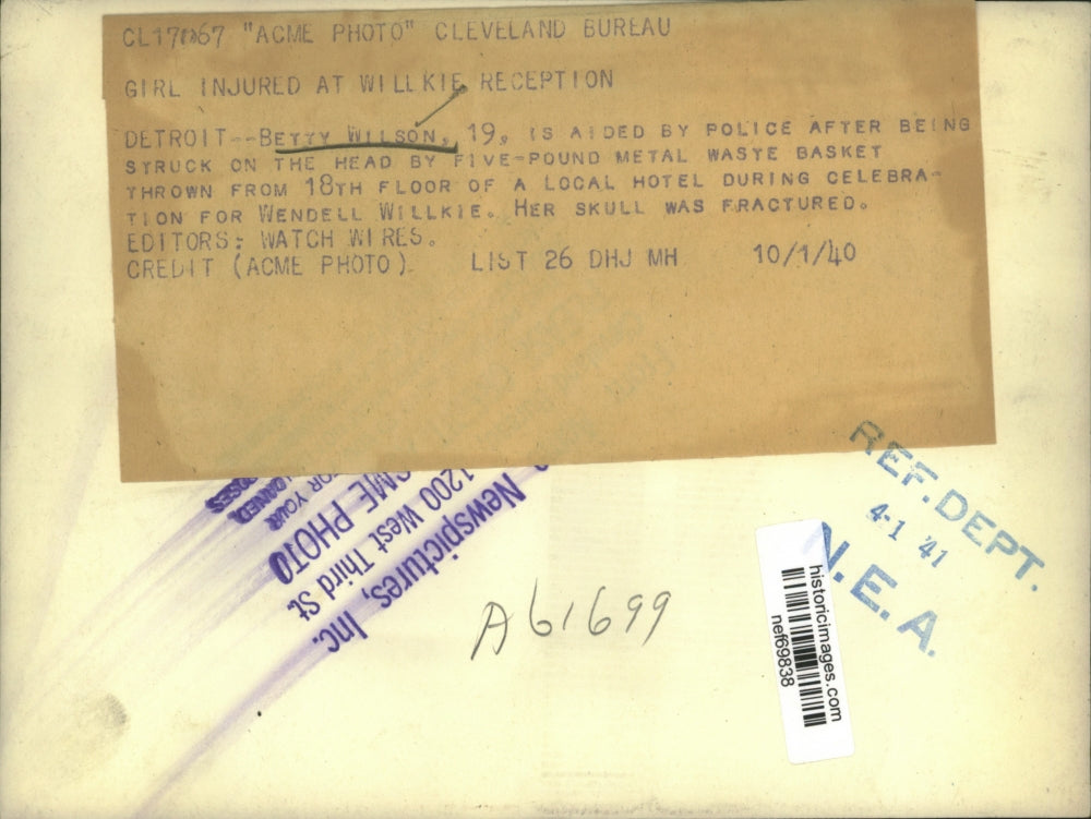 1940 Press Photo Betty Wilson is Injured at Willkie Reception in Detroit