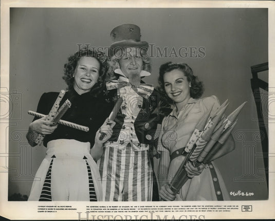 1940 Press Photo Maris Wrixon, Marylin Merrick star in "All This and Heaven Too"- Historic Images