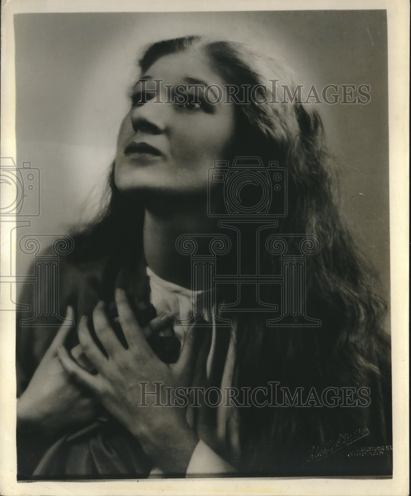 1948 Press Photo Claire Burns stars in the Black Hills Passion play - nef70465- Historic Images