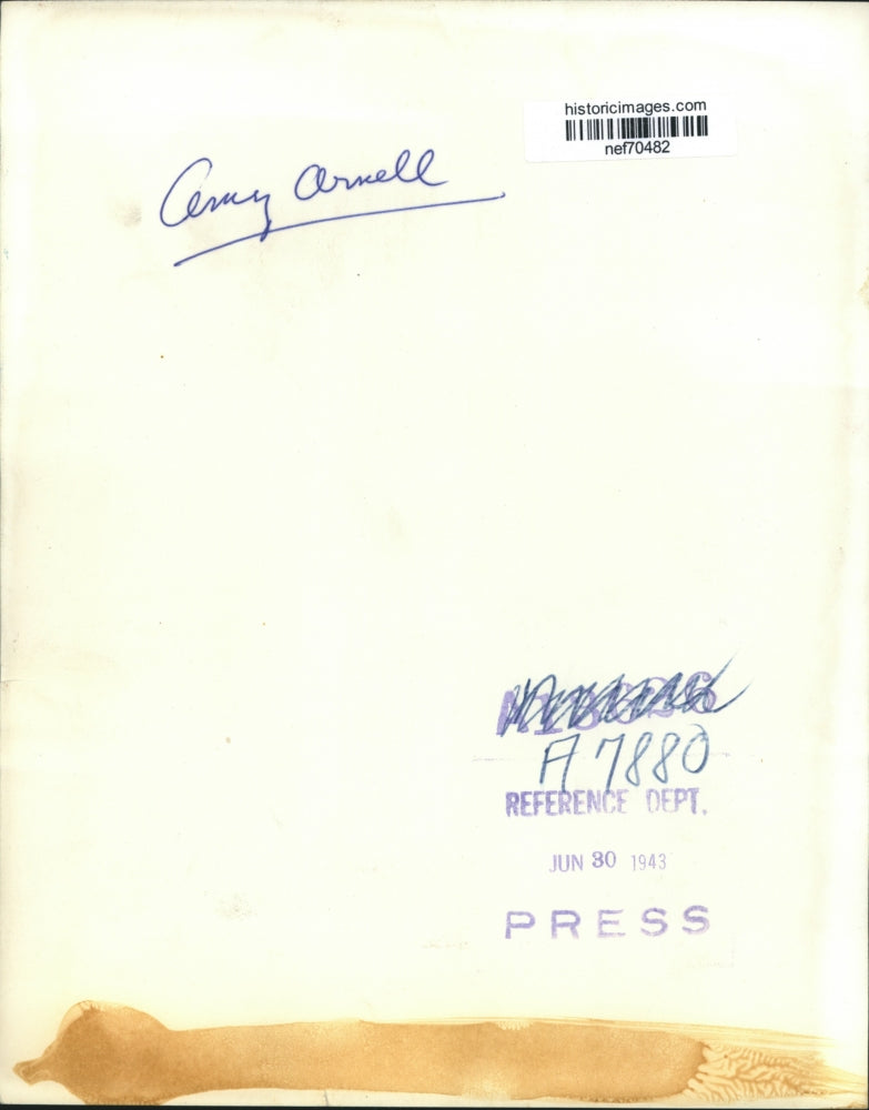 1941 Press Photo Miss Amy Arnell poses for her portrait - nef70482