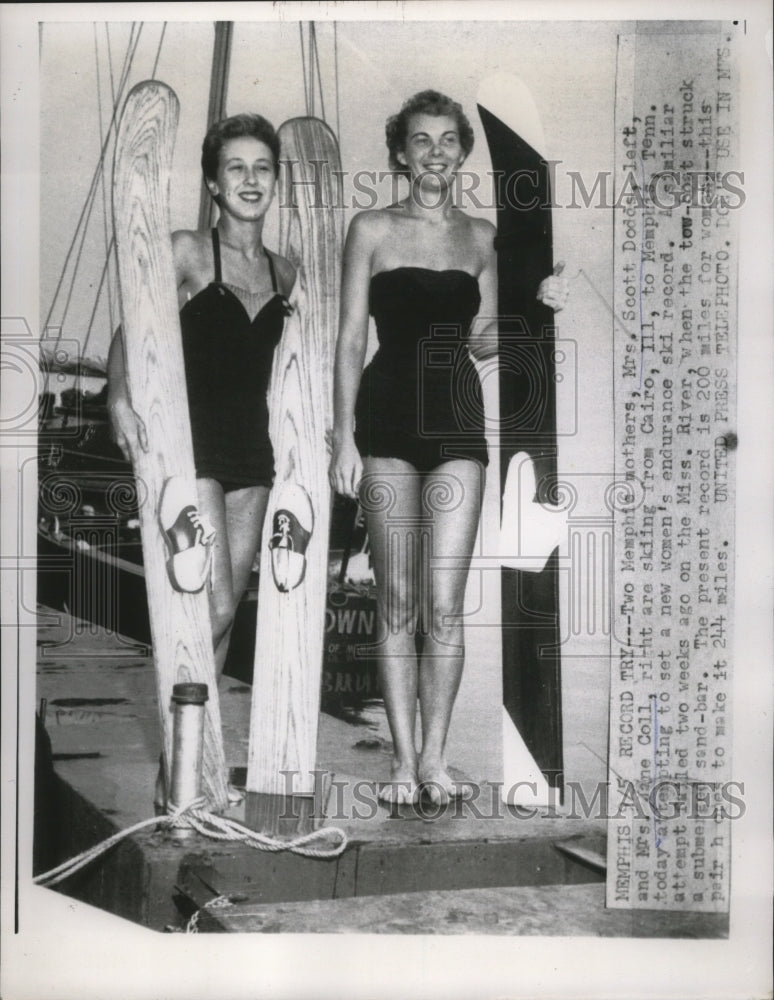 1955 Press Photo Mrs Scott Dodds, Mrs Jane Coll Attempt New Endurance Ski Record