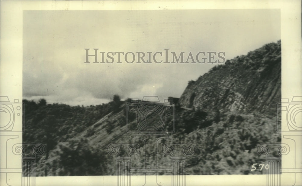 1941 Press Photo Truck loaded with relief supplies drives at the Burma road- Historic Images