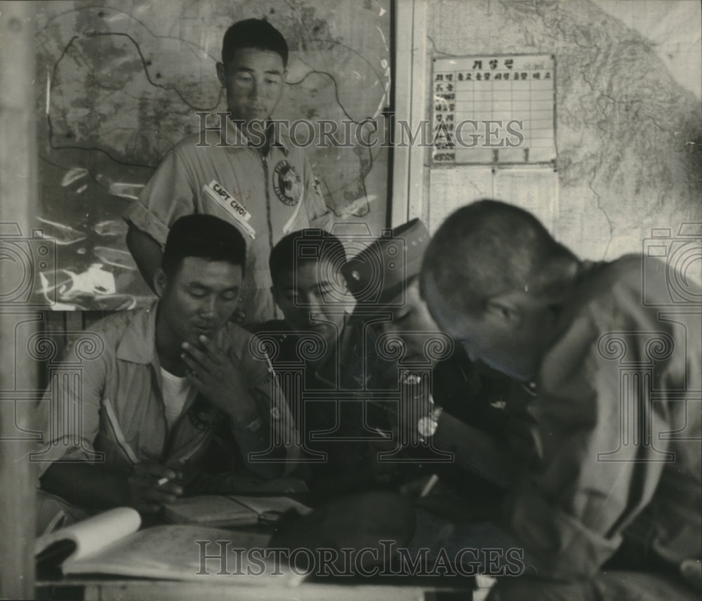 1966 Press Photo Vietnam War - nef71806