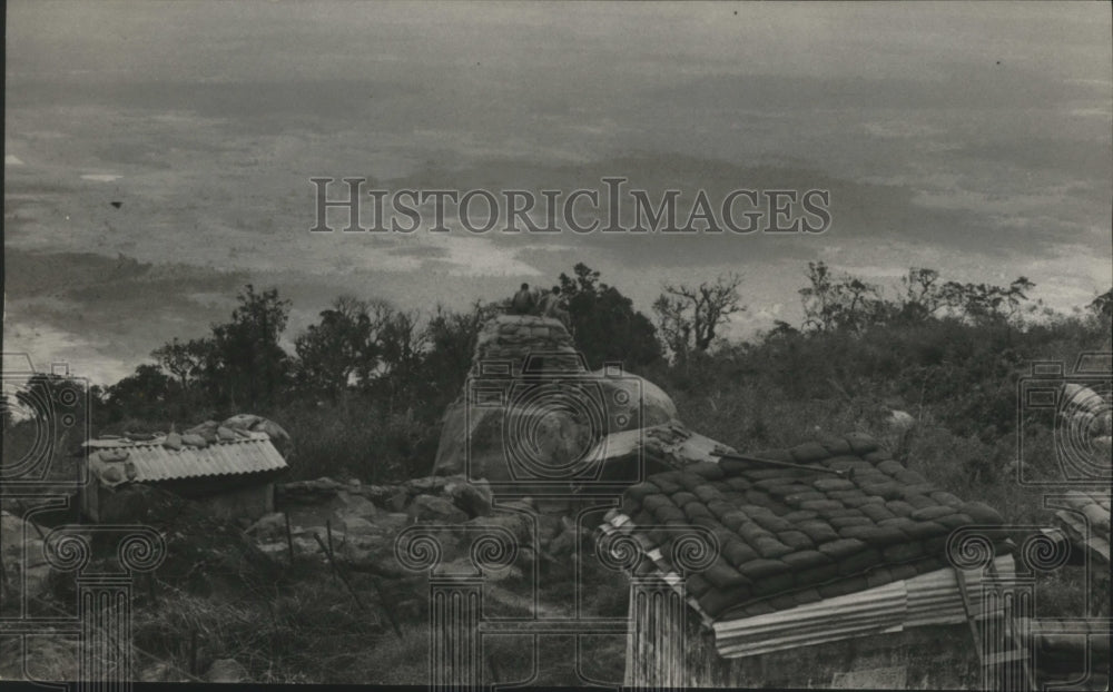 1966 Press Photo Mountaintop lonely but the view is terrific - nef71807