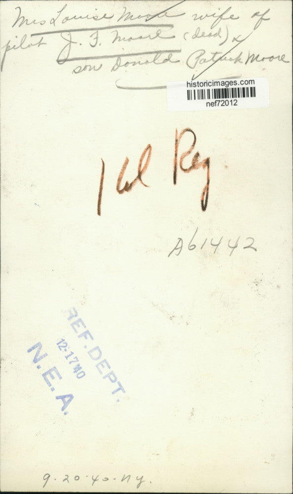 1940 Press Photo Mrs Louise Moore and Son Donald Patrick Moore - nef72012