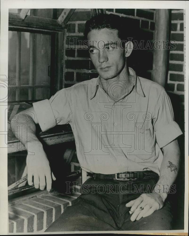 Load image into Gallery viewer, 1938 Press Photo Johnnie Gray charged with Ruth Colville's murder in Houston
