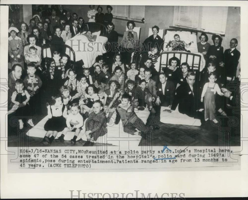 Load image into Gallery viewer, 1950 Press Photo 47 patients reunited at polio party at St Luke's Hospital
