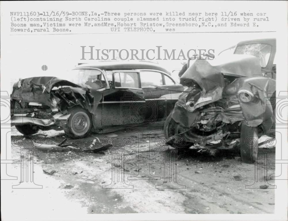 1959 Press Photo Wreckage of vehicles from fatal collision in Boone, Iowa