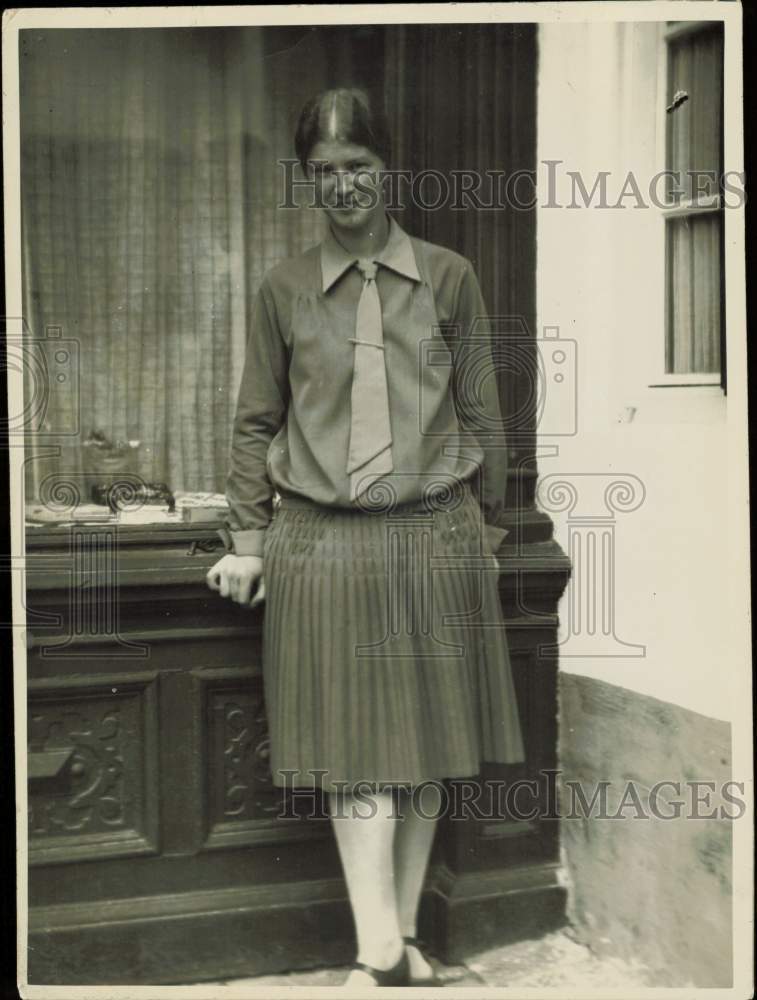 1930 Press Photo Anni Rutz, stars as "Mary" in Passion play, Germany - nei07137- Historic Images