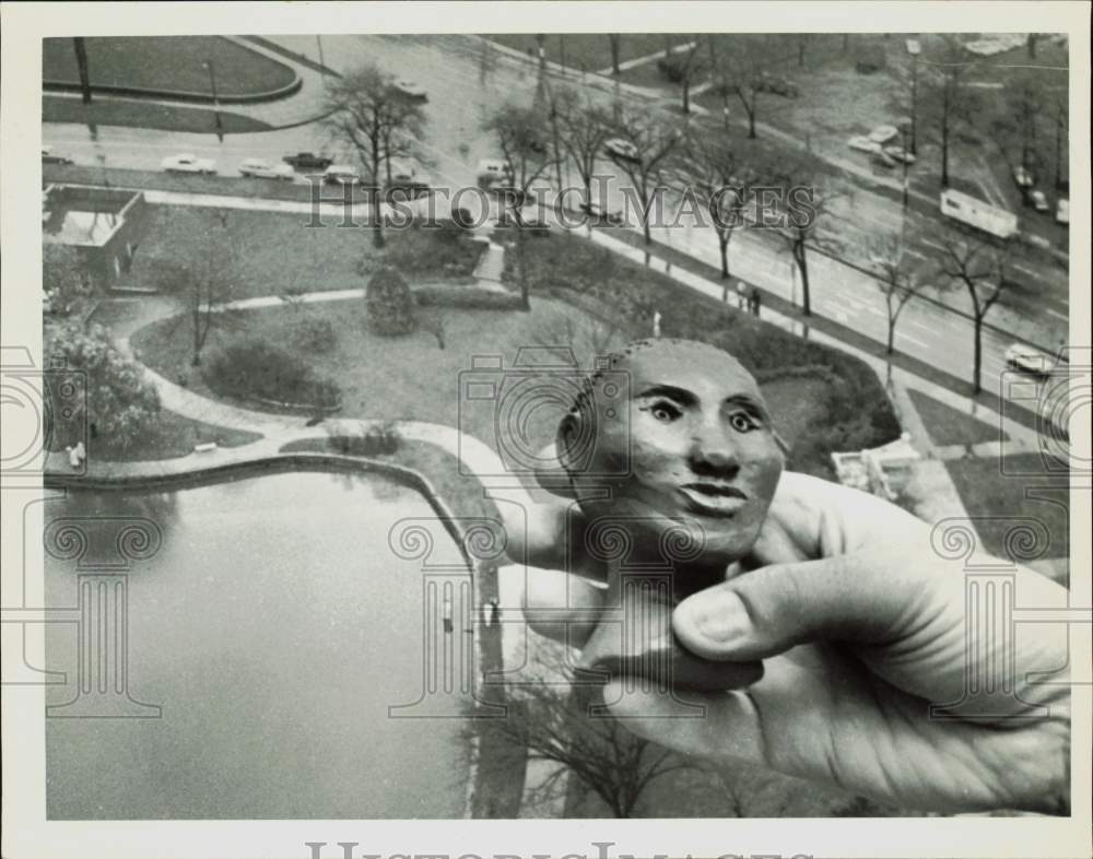 Press Photo Clay model of Marjorie Winbigler&#39;s murderer, Univ. Circle Murder- Historic Images