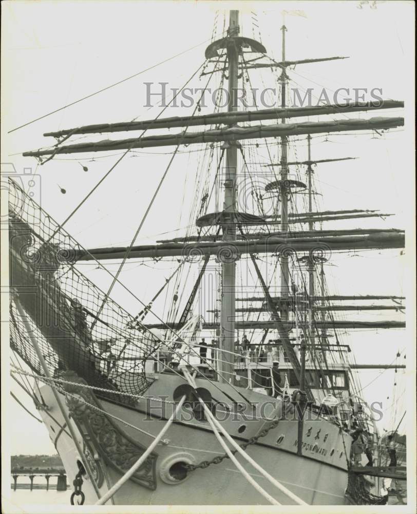 1955 Press Photo Close up view of the Nippon Maru, Japanese Training bark- Historic Images