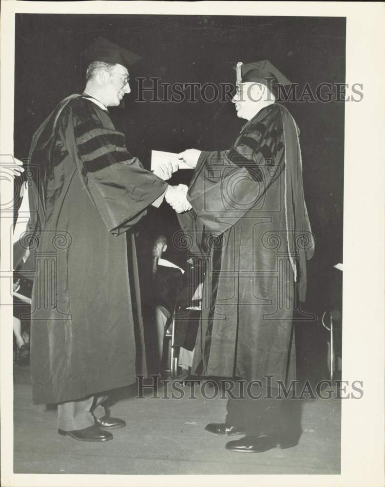 1951 Press Photo Estes Kefauver receives honorary degree from John Millis, Ohio- Historic Images