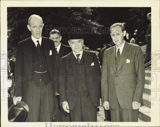 1941 Press Photo Lord H. Lipax at Arthur B. Purvis memorial service, D.C.- Historic Images