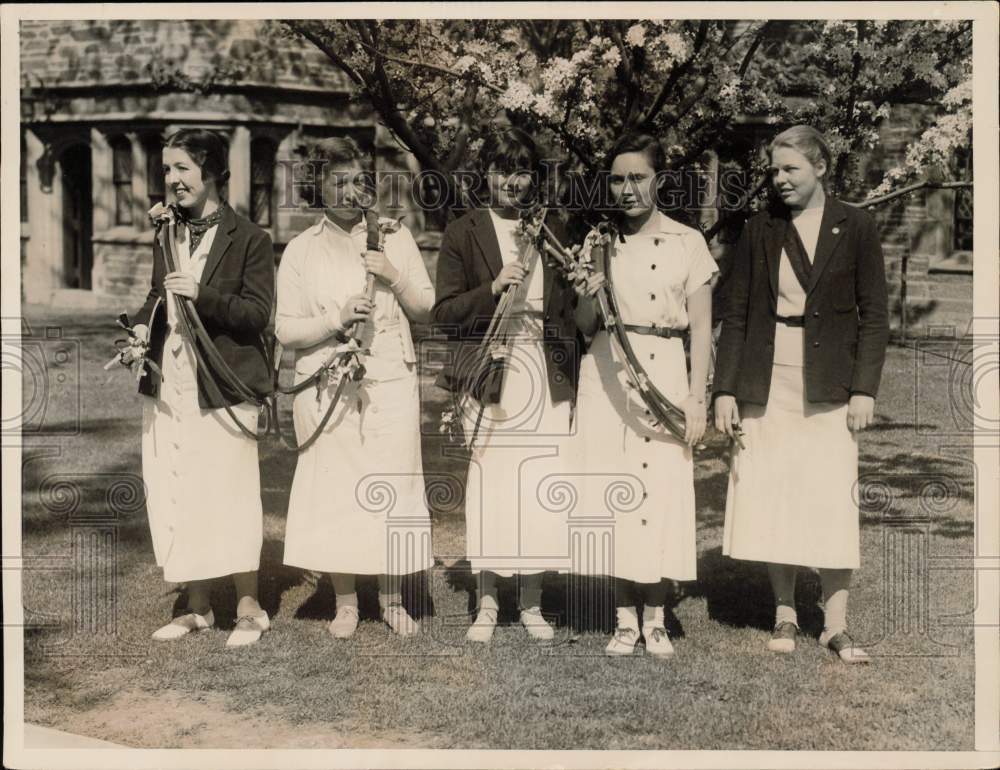 1936 Press Photo Young scholarship awardees at Bryn Mawr College, Pennsylvania- Historic Images