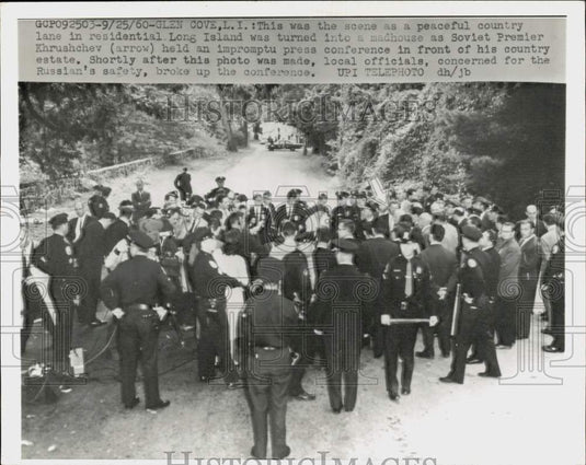 1960 Press Photo Premier Khrushchev holds press conference at Long Island estate- Historic Images
