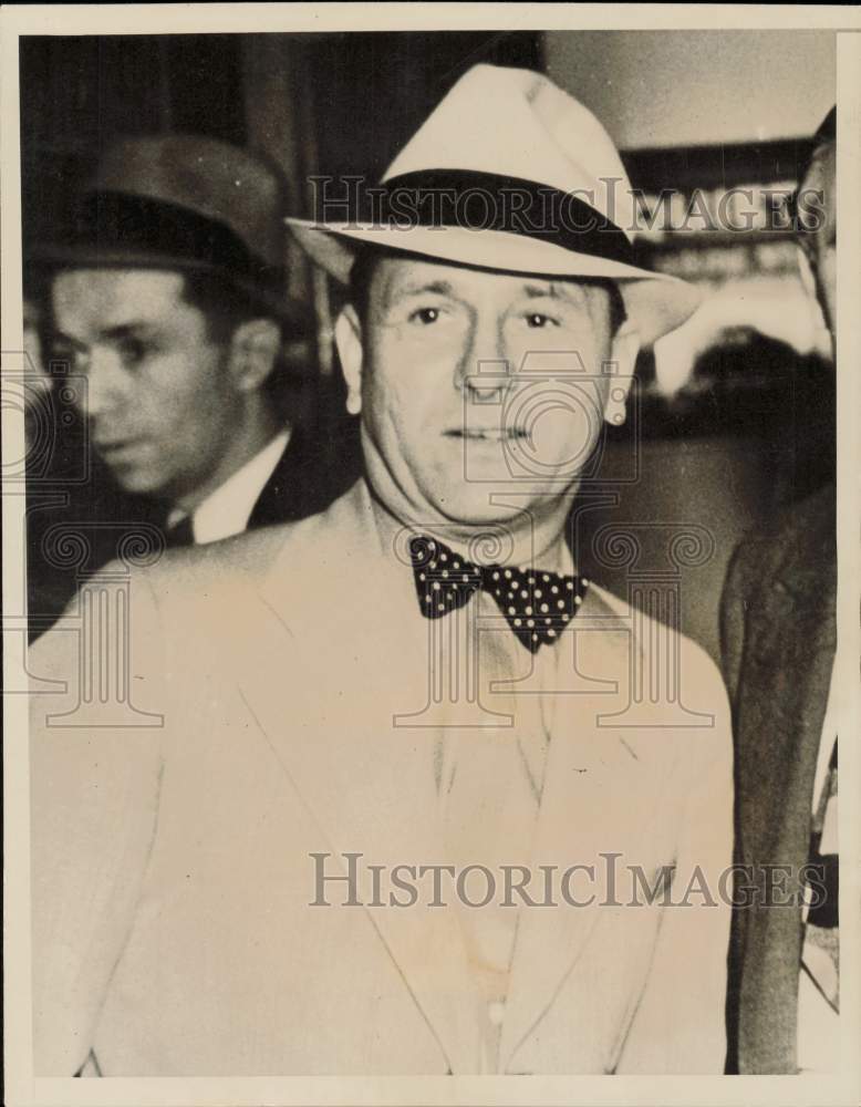1938 Press Photo Harry Bennett, father of missing daughter Gertrude, Michigan- Historic Images
