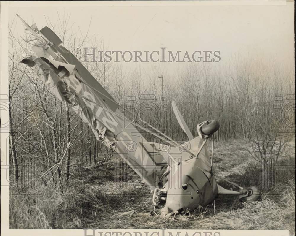 1939 Press Photo Remains Of Airplane Wrecked By Illinois High School Student- Historic Images