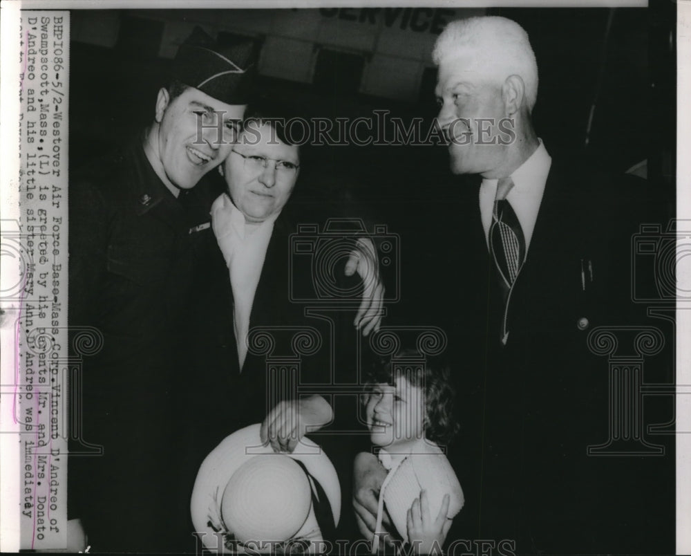 1958 Press Photo Corp.Vincent D'Andreo greeted by his parents and little sister.