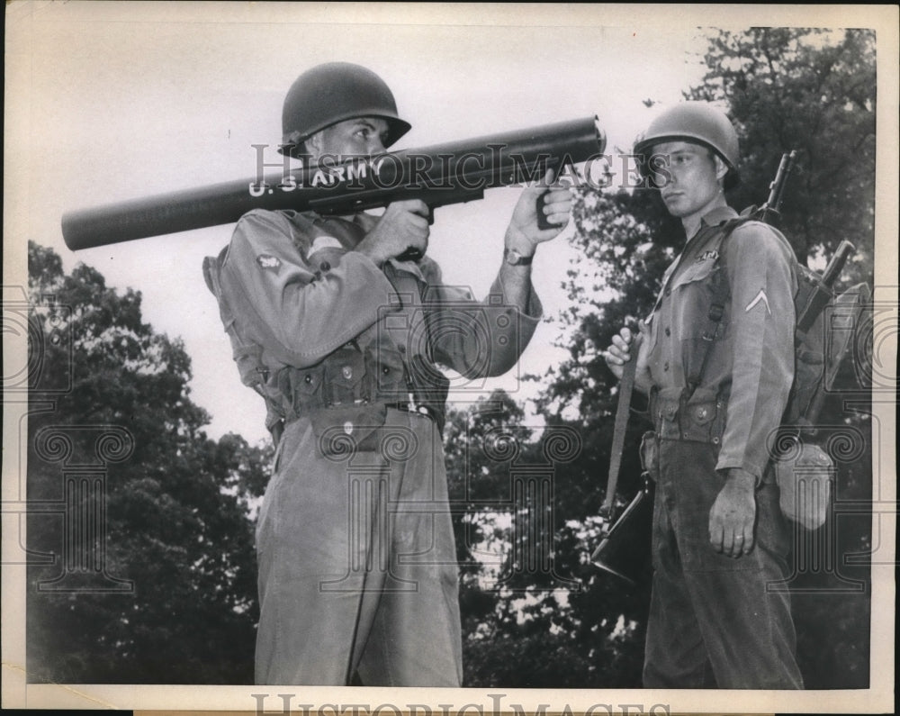 1959 Press Photo Ft Myer,Va New Army bazooka being demonstrated