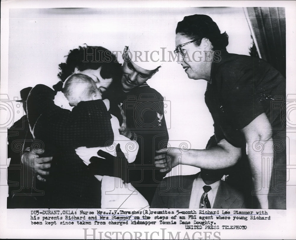 1953 Press Photo Durant, Okla Nurse Mrs JV Thrasher, Mr & Mrs Stammer